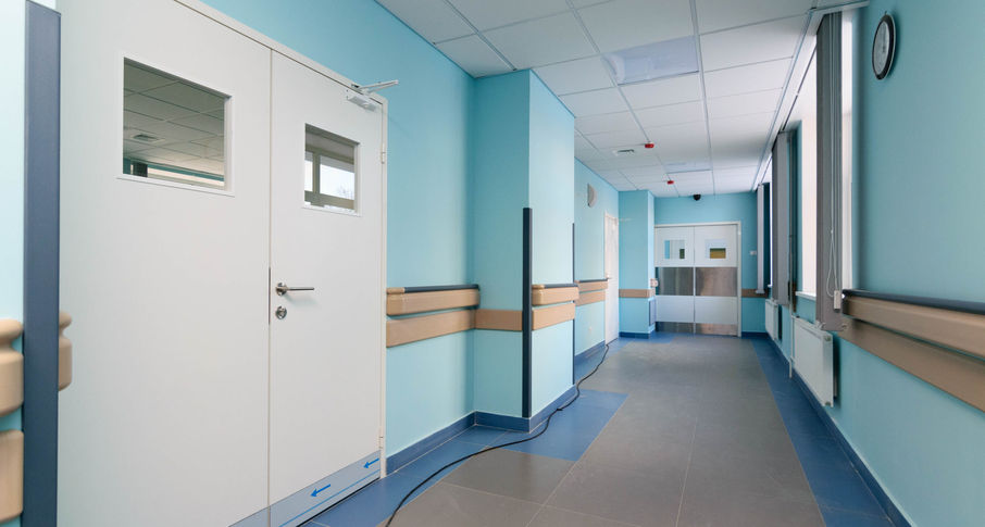 Фото Система защиты стен в медицинских учреждениях