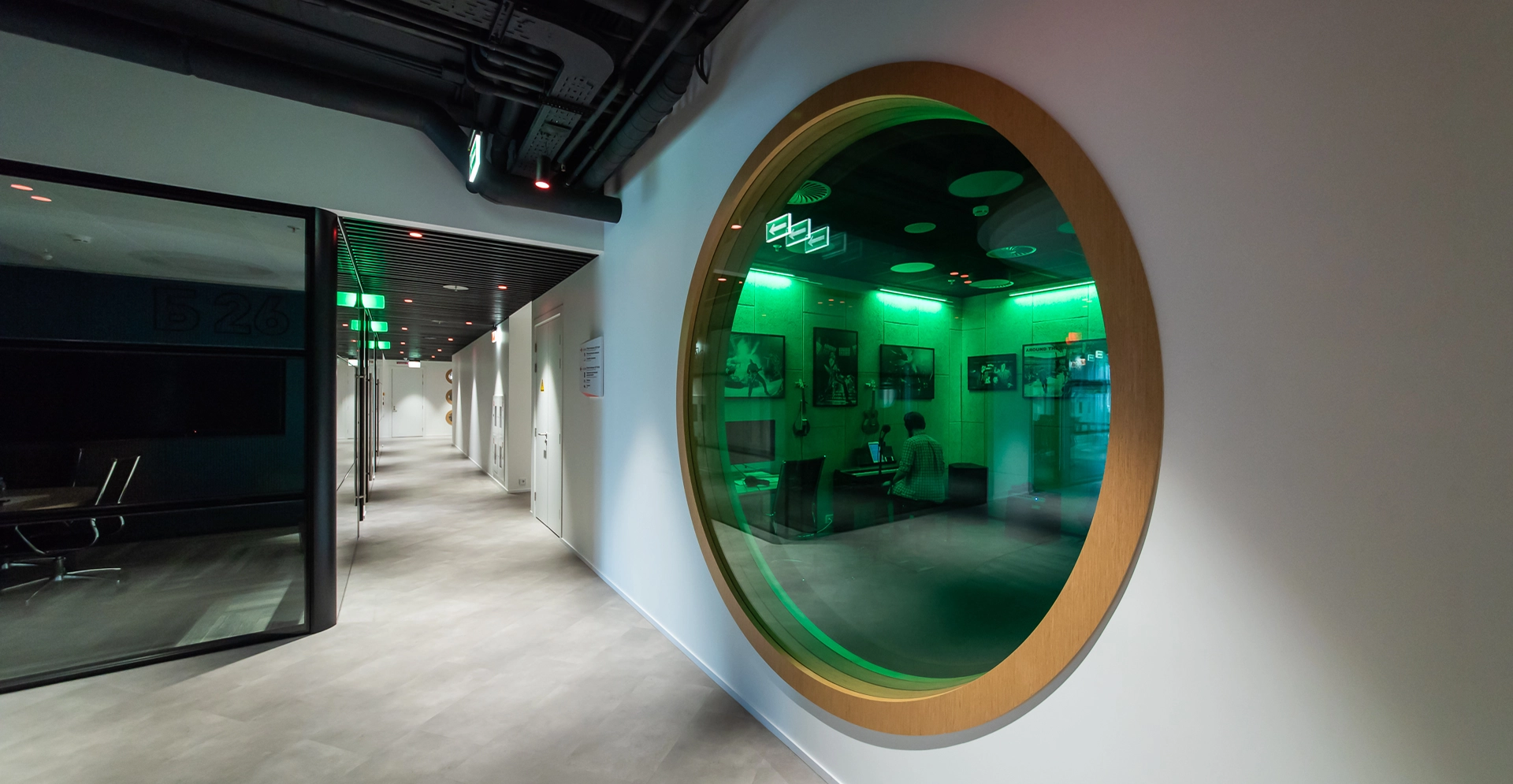 Фото проекта: Mail.ru Group. Изображение № 4