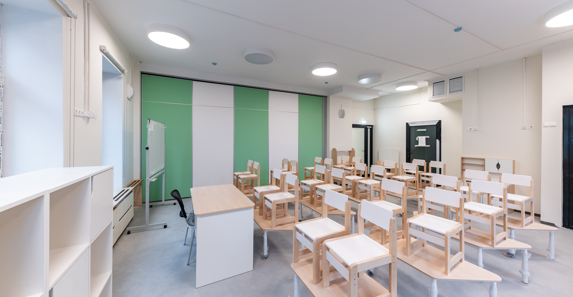 Фото проекта: Проект Nayada по установке раздвижных перегородок в детском саду &laquo;Лучи&raquo;. Изображение № 4